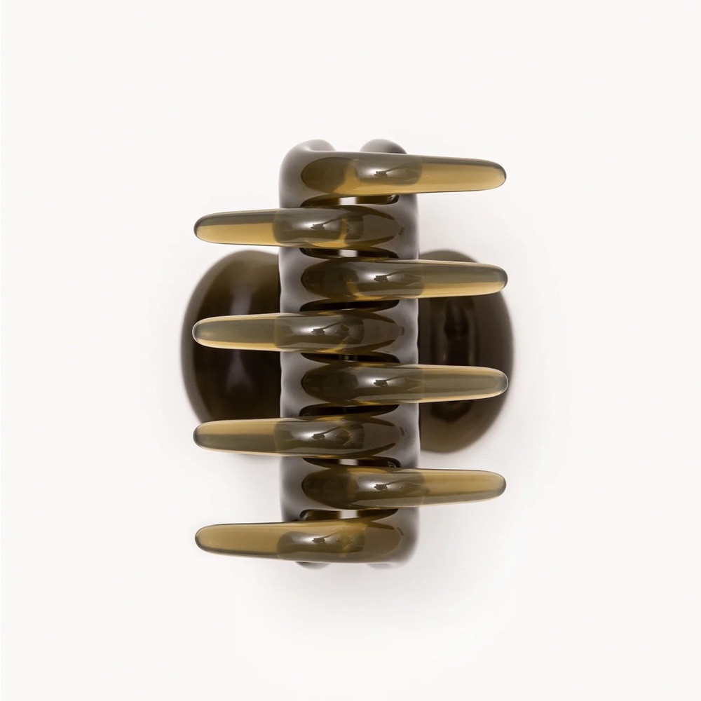 Undo Hairware No. 5 Olive Claw Clip - Picture 2 of 5